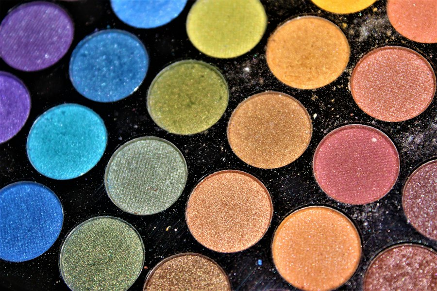 Paleta de sombras em close